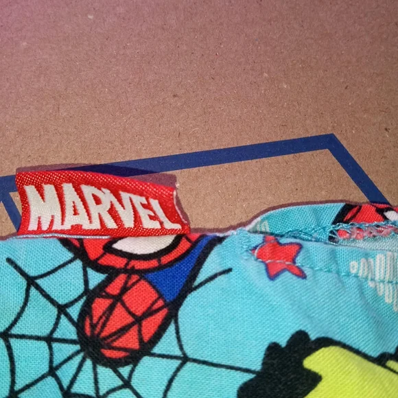 Marvel Plus Scrub Top 2x Iron Man Thor Spiderman Hulk Superhero Comic Book Shirt - Picture 5 of 8